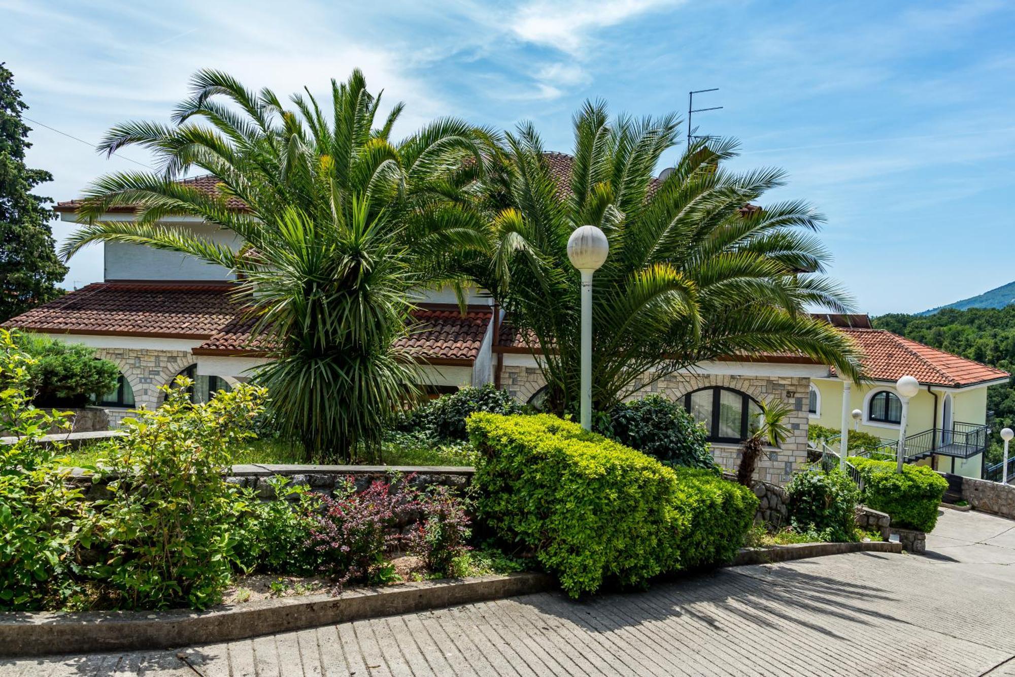 Villa Residence Icici 3*