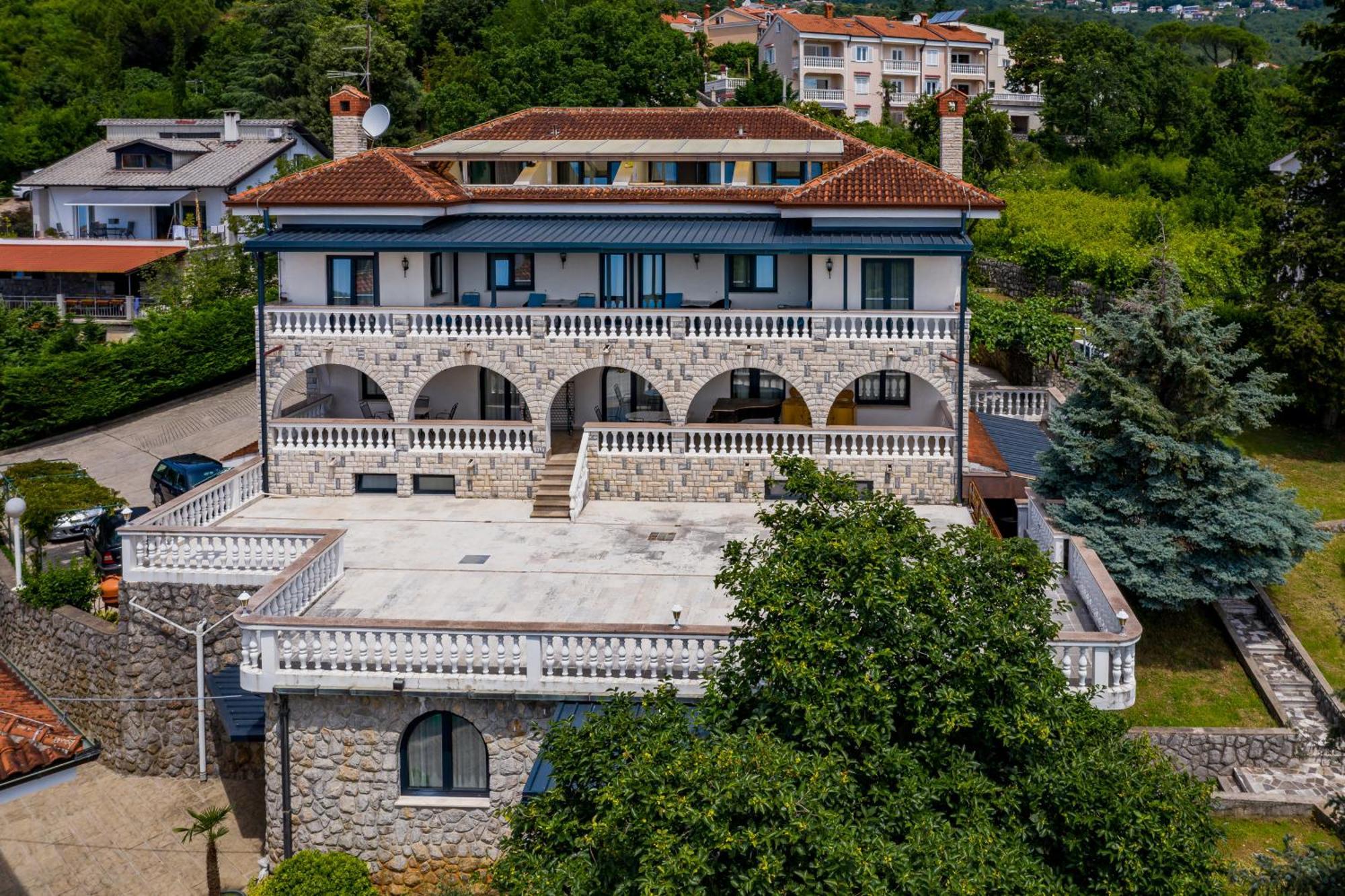 Villa Residence Icici Gasthof