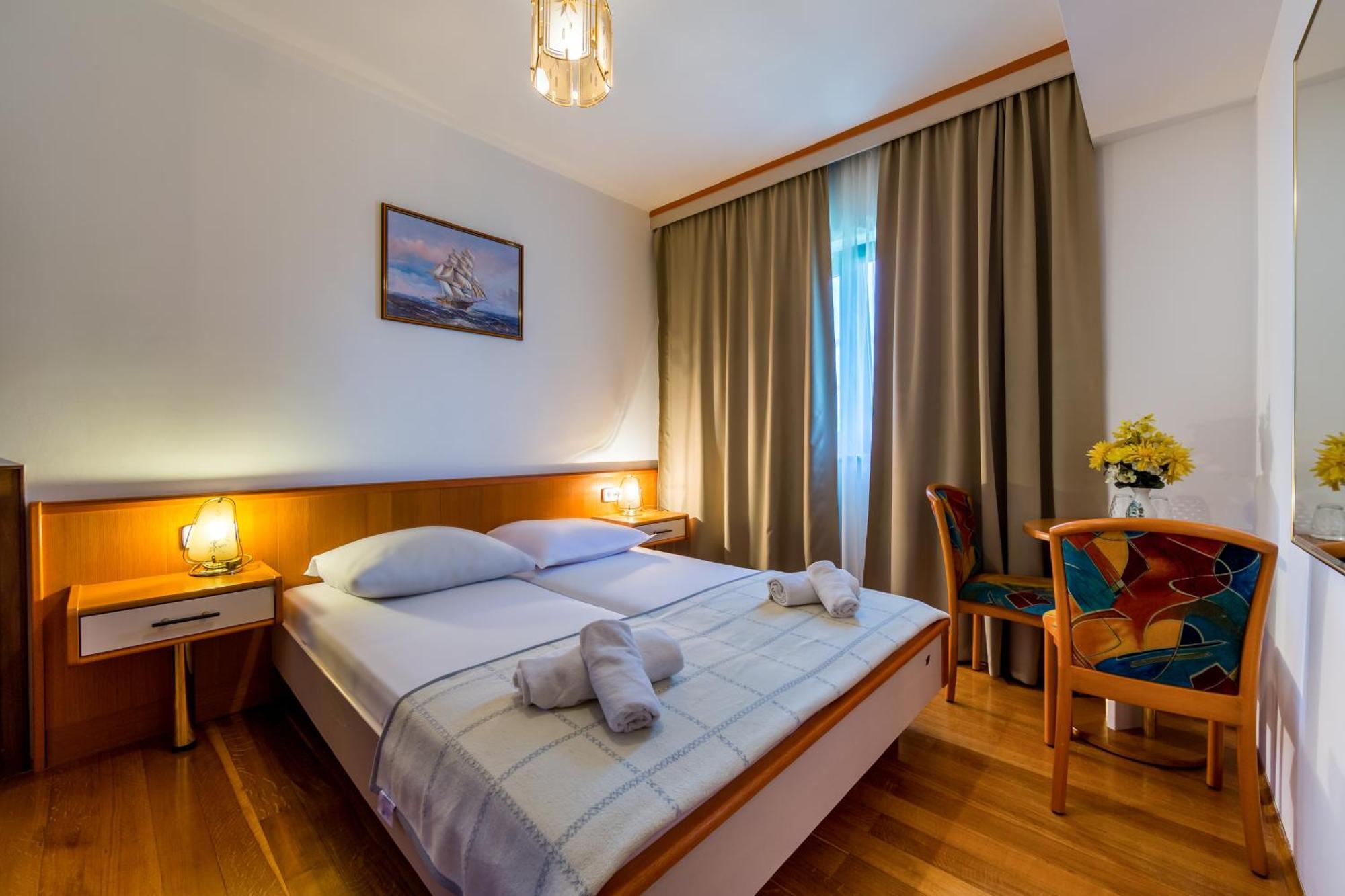 Villa Residence Icici Gasthof 3*