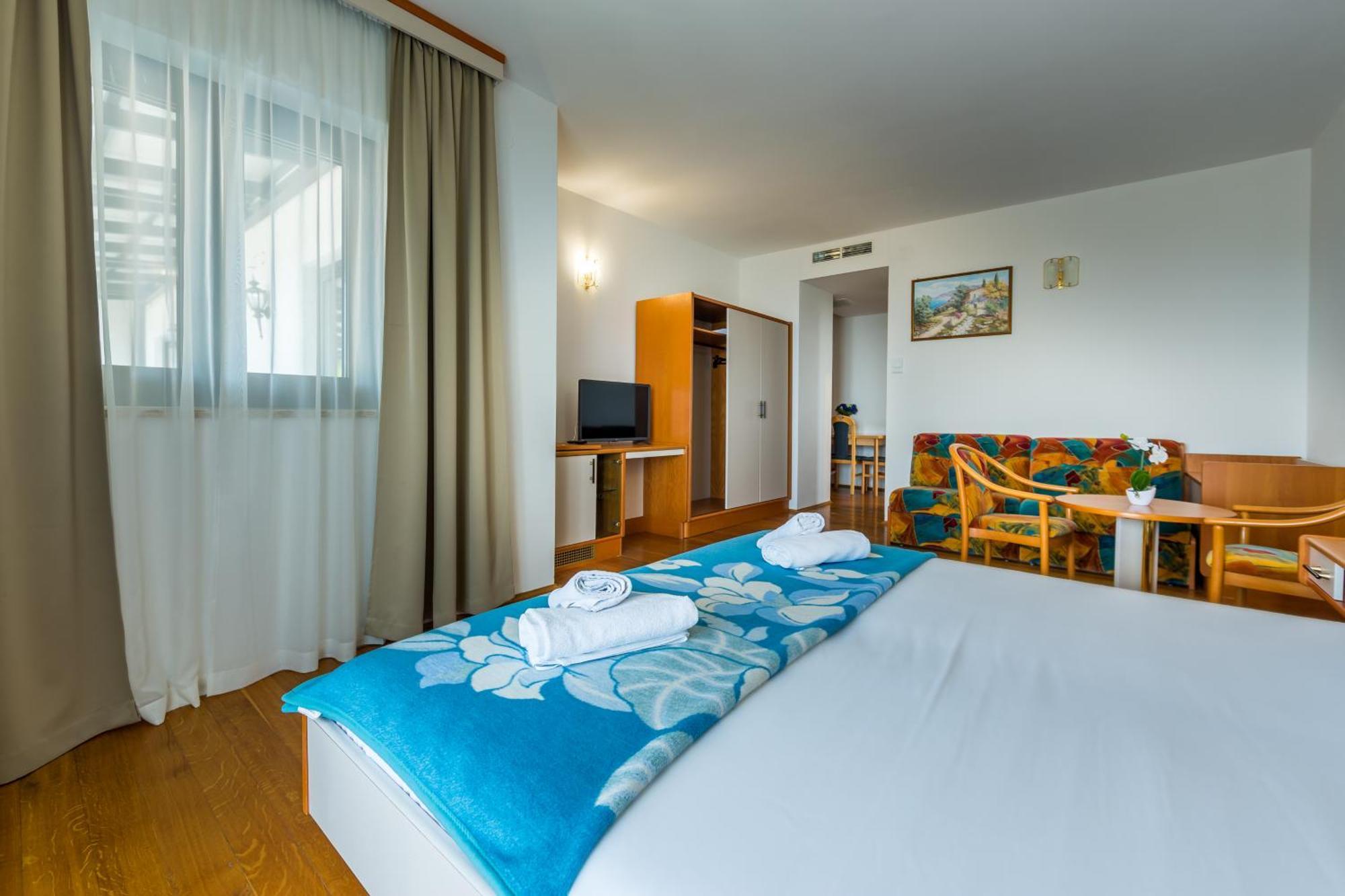 Villa Residence Icici 3*
